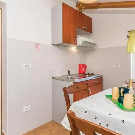 Butterfly 3 - Opatija By Guide Apartment Brsec